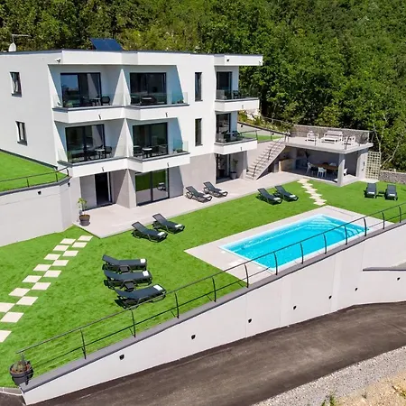 Lavinia * Mošćenička Draga