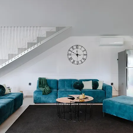 Villa Lavinia *